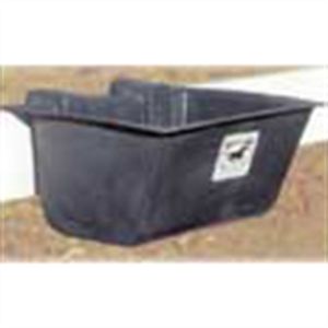 FENCE MOUNTED HORSE FEEDER