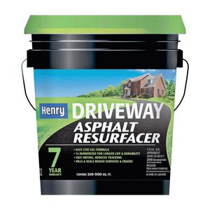 Henry 4-3/4 gal. Asphalt Driveway Resurfacerimage