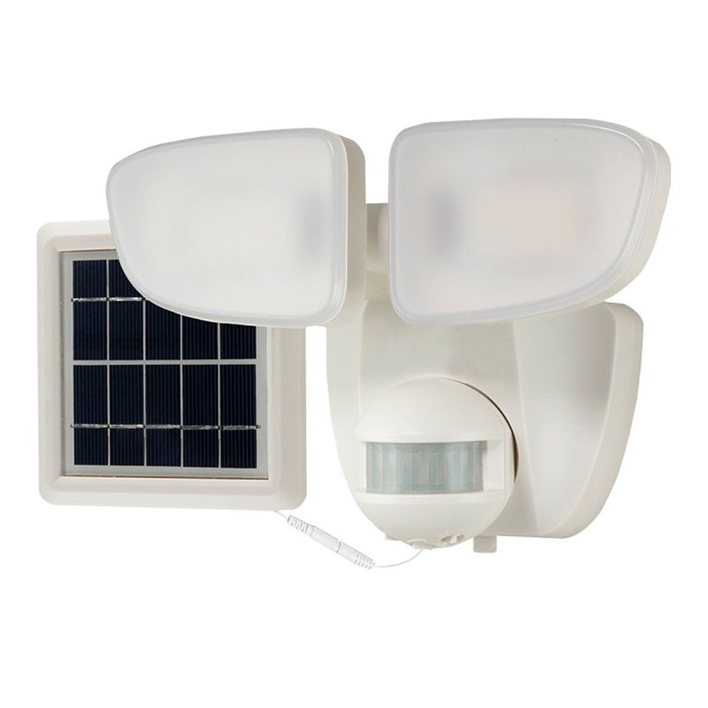 Cooper Lighting Halo 700 Lumen White 180-Degree Twin-Head Solar Motion Security Light