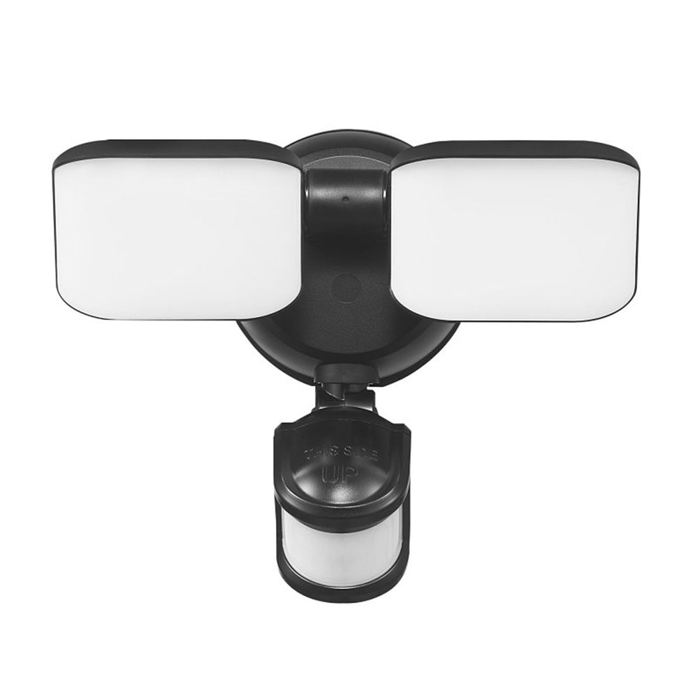 Globe Electric Battery-Powered 180-Degree Motion Light, Black
