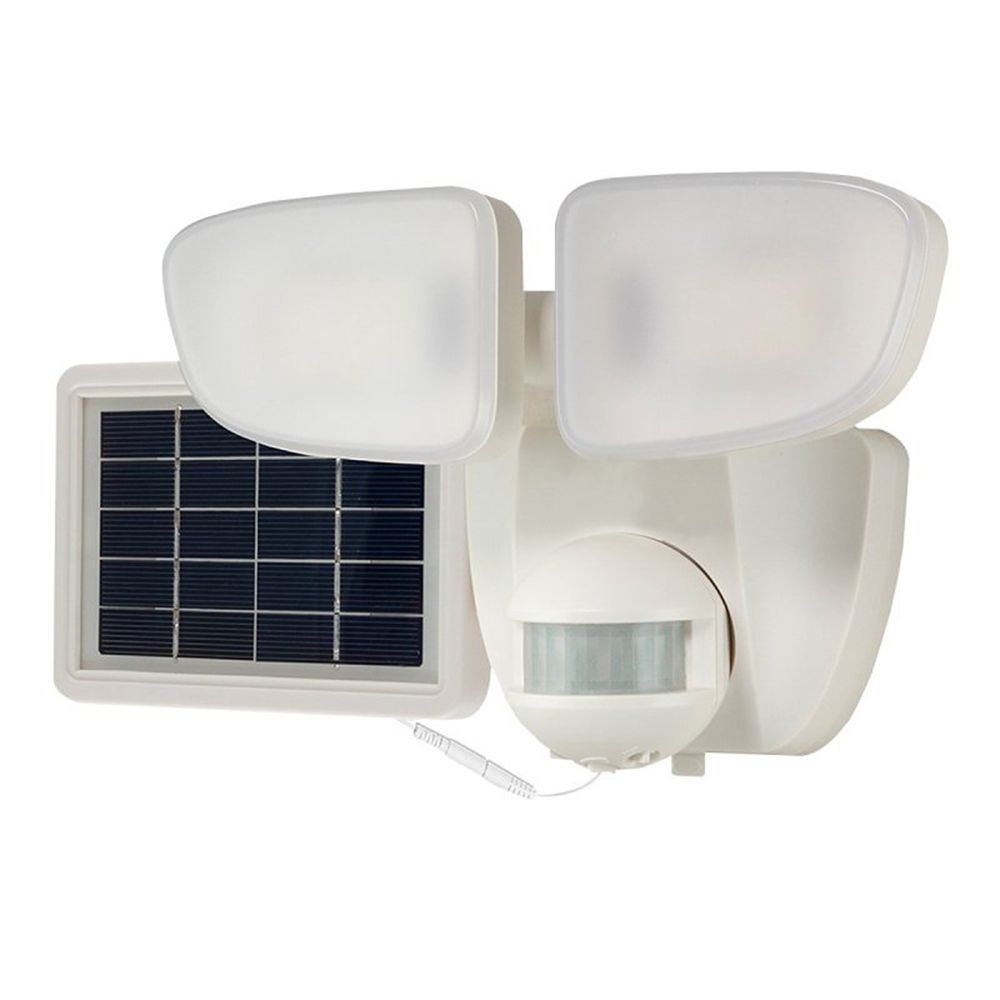Cooper Lighting Halo SLFS 1,000 Lumen White Solar LED Security Flood Light